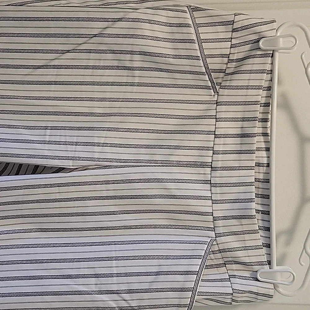 Ladies black and white stripped ankle length pants - Picture 3 of 6